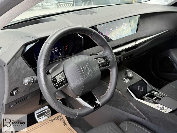 2023 DS 4 1.5 BLUEHDİ PERFORMANCE LİNE HATASIZ SADECE 10 BİN KM