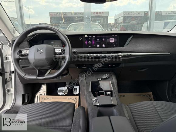 2023 DS 4 1.5 BLUEHDİ PERFORMANCE LİNE HATASIZ SADECE 10 BİN KM