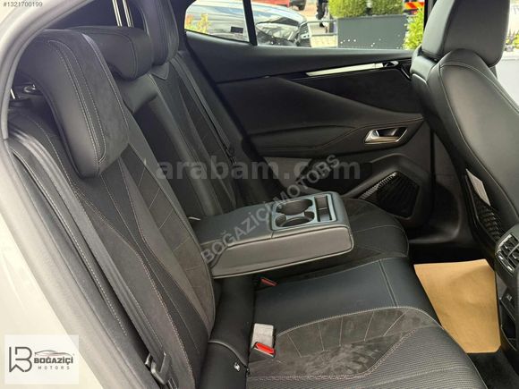 2023 DS 4 1.5 BLUEHDİ PERFORMANCE LİNE HATASIZ SADECE 10 BİN KM