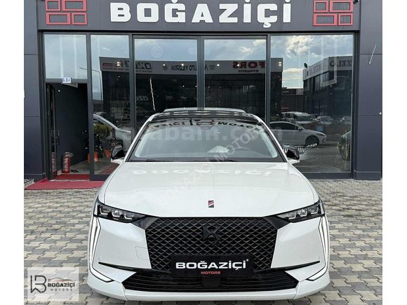 2023 DS 4 1.5 BLUEHDİ PERFORMANCE LİNE HATASIZ SADECE 10 BİN KM