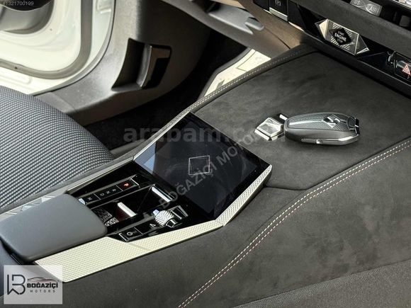 2023 DS 4 1.5 BLUEHDİ PERFORMANCE LİNE HATASIZ SADECE 10 BİN KM
