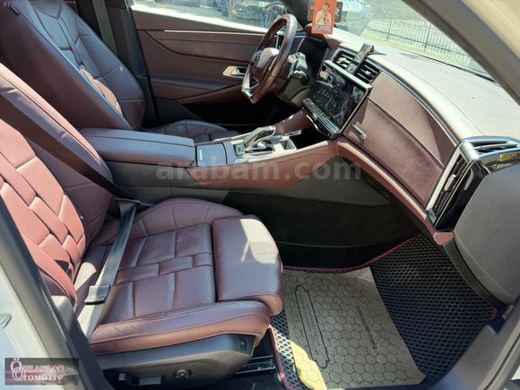 2023 MODEL DS9 OPERA 1.6 E-TENSE HATASIZ SADECE 51.000 KM