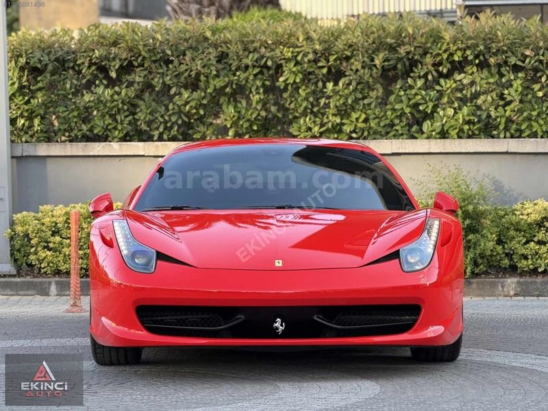 Galeriden Ferrari 458 Italia 2012 Model İstanbul 38.000 km Kırmızı