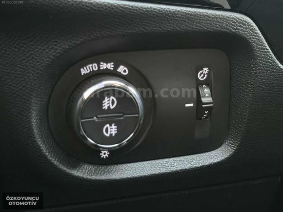 2020 "HATASIZ 96.000KM" OPEL CORSA 1.5D İNNOVATİON ÖZELSERİ FULL