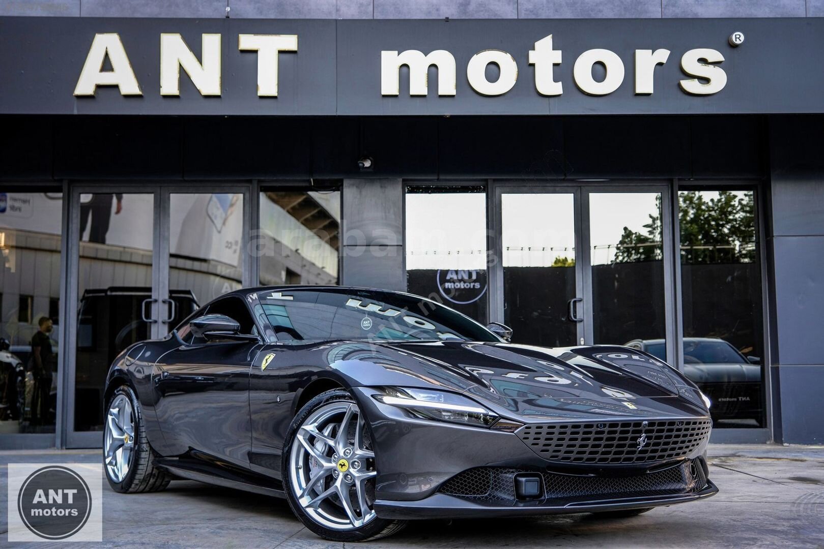 Galeriden Ferrari Roma 3.9 2022 Model İstanbul 50 km Füme 1