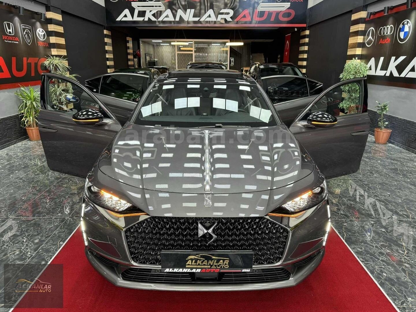 Galeriden DS Automobiles DS9 1.6 Puretech Opera 2022 Model Sivas 82.000 km Füme 3