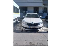 Sahibinden Skoda Octavia 1.6 TDI Optimal 2018 Model  270.000 km Beyaz