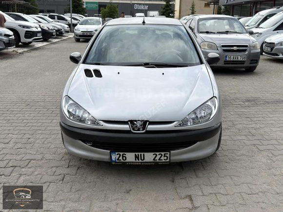 PEUGEOT 206 MASRAFSIZ KLİMALI