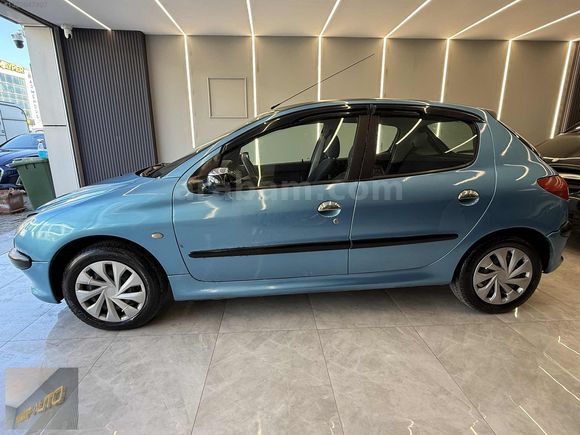 2000 206 1.4 XR Otomatik Klimalı