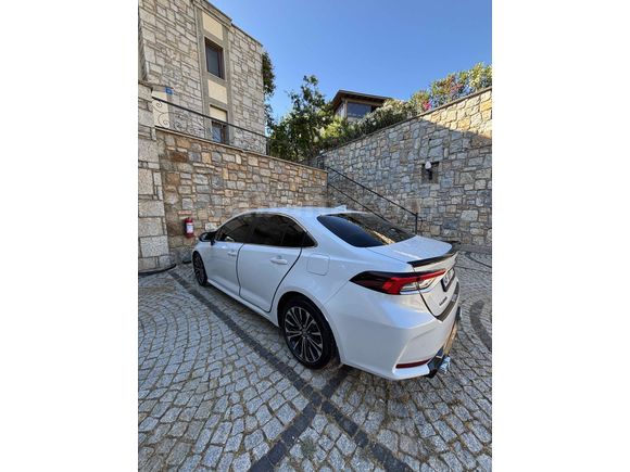 Sahibinden Toyota Corolla 1.5 Passion X-Pack 2023 Model 