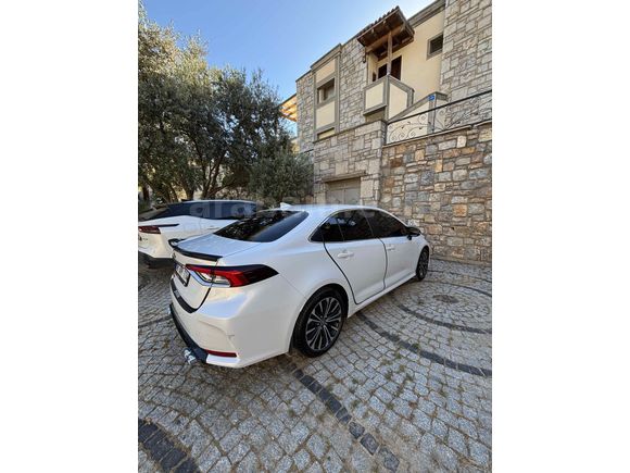 Sahibinden Toyota Corolla 1.5 Passion X-Pack 2023 Model 