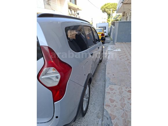 Sahibinden Dacia Lodgy 1.5 dCi Stepway 2017 Model  çok temiz