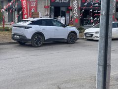 Peugeot 3008  2025 Model cam tavan kazasız 