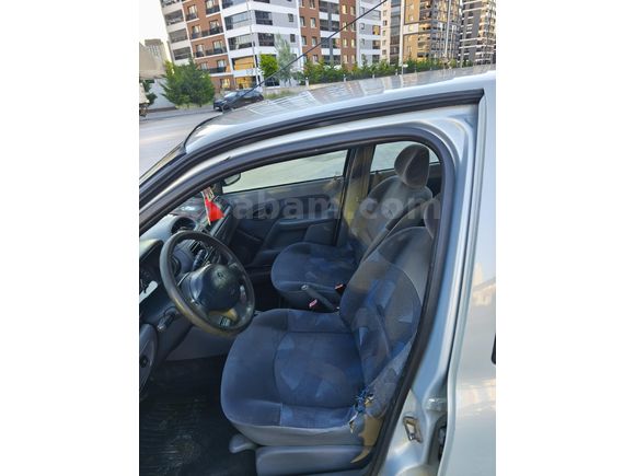 Sahibinden Renault Clio 1.6 RTE 2000 Model Ankara