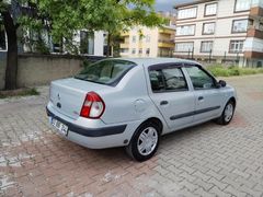 Sahibinden Renault Clio 1.4 Authentique 2005 Model  224.000 km Gri (Gümüş)