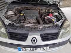 Sahibinden Renault Clio 1.4 Authentique 2005 Model  224.000 km Gri (Gümüş)
