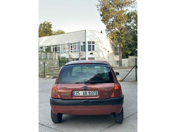 Sahibinden Renault Clio 1.6 RTE 1999 Model 