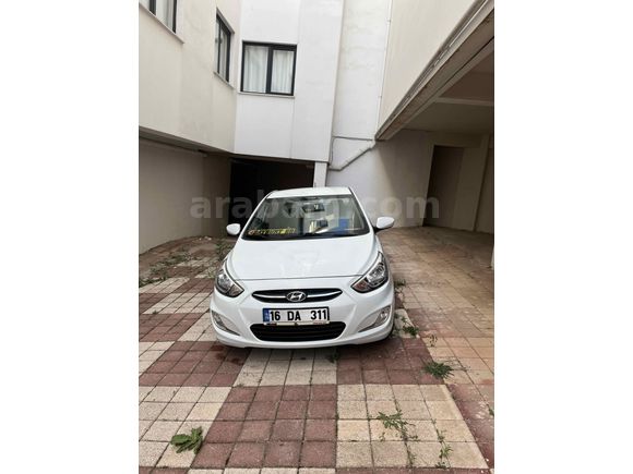 Sahibinden Hyundai Accent Blue 1.6 CRDI Mode Plus 2015 Model 