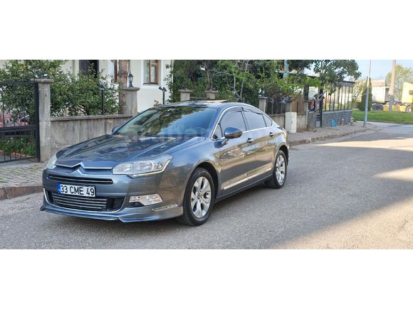 ağır bakımları yeni nadir kalanlardan sunrooflu otomatik c5