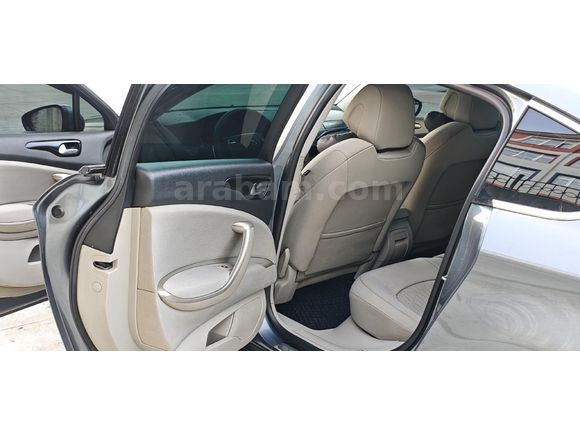 ağır bakımları yeni nadir kalanlardan sunrooflu otomatik c5