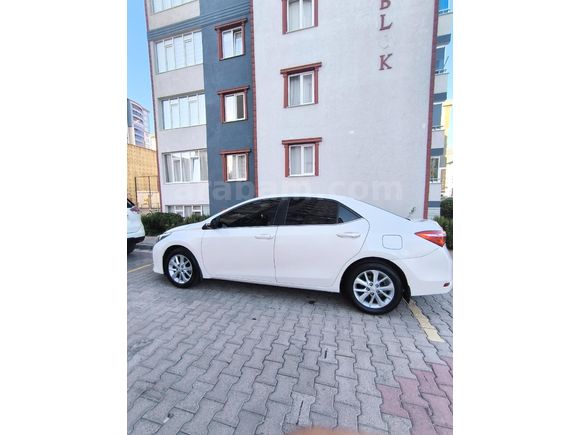 Sahibinden Toyota Corolla 1.6 Advance 2015 Model