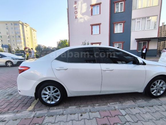 Sahibinden Toyota Corolla 1.6 Advance 2015 Model
