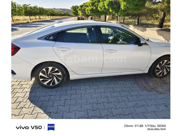 Sahibinden Honda Civic 1.6i VTEC Eco Elegance 2018 Model