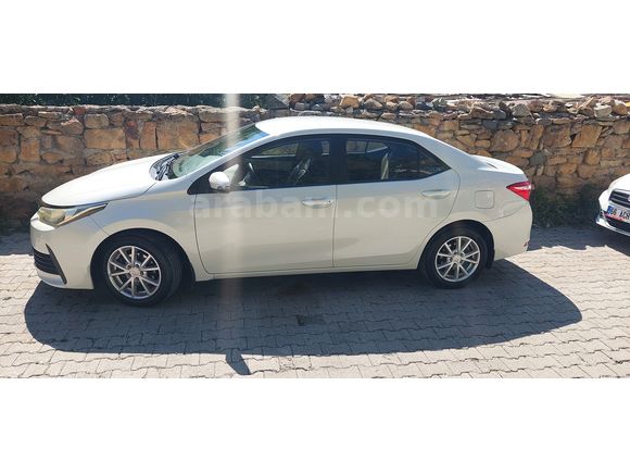Sahibinden Toyota Corolla 1.33 Life 2017 Model