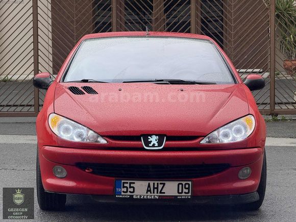 Galeriden Peugeot 206 1.6 CC 2001 Model İstanbul 170.000 km
