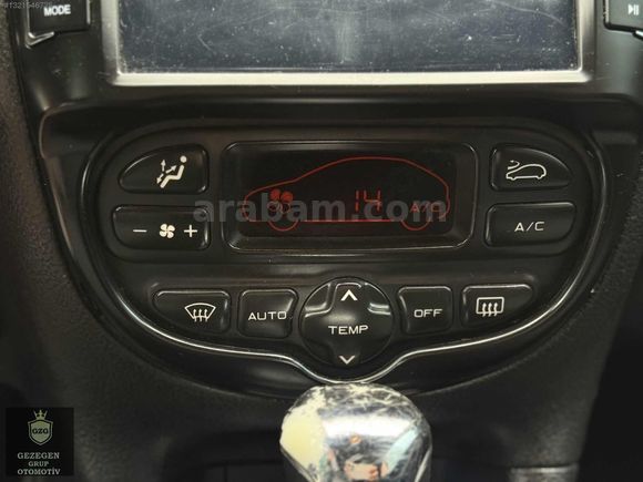 Galeriden Peugeot 206 1.6 CC 2001 Model İstanbul 170.000 km