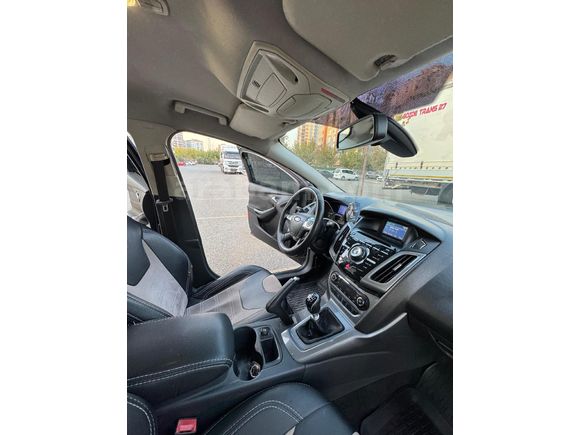 Sahibinden Ford Focus 1.6 TDCi Titanium 2012 Model