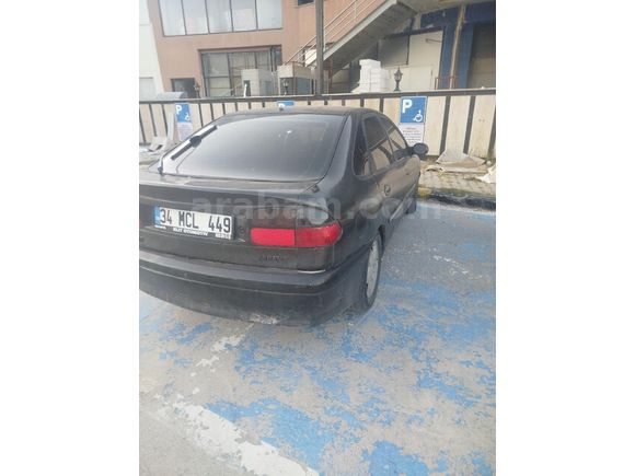 Sahibinden Renault Laguna 2.0 RXE 1996 Model muayene yıl sonuna kadar var l