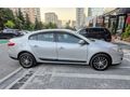 1 parça boyalı çok temiz 2012 model fluence