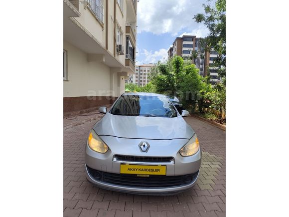 2011 MODEL 1.5 DİZEL 6 İLERİ 105 LİK FLUENCE