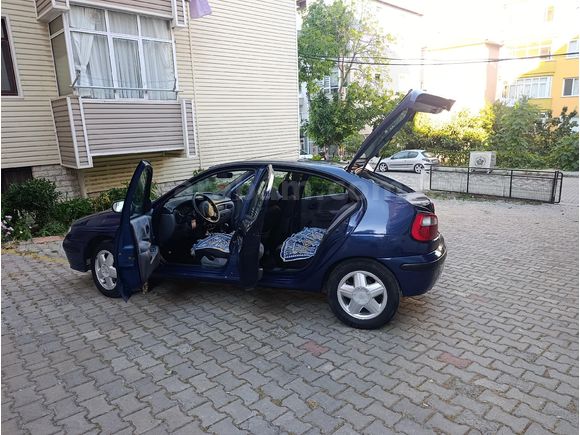 Sahibinden Renault Megane 1.6 Expression 2001 Model