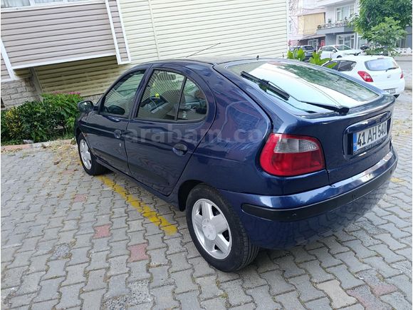 Sahibinden Renault Megane 1.6 Expression 2001 Model