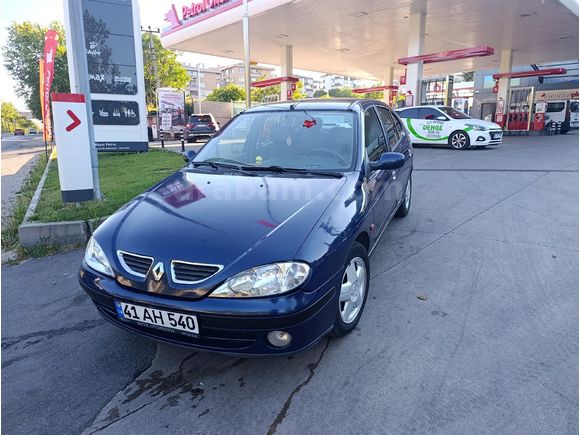 Sahibinden Renault Megane 1.6 Expression 2001 Model