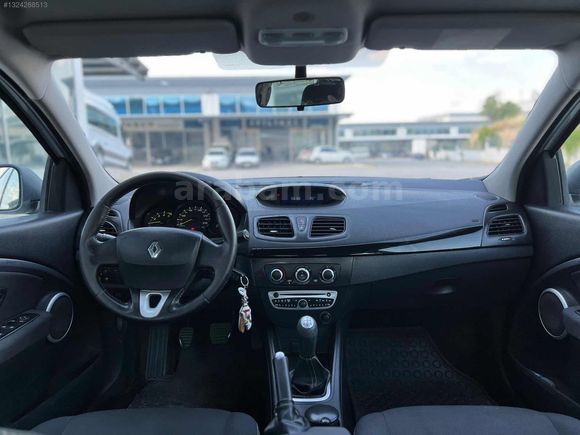 DEMİR AUTO'DAN DEGİLENSİZ 175 binde temiz AİLE ARACI