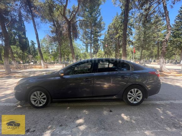 ULUÇAY AUTO DAN 2011 MODEL LATITUDE 1.5 DCİ EXPPRESSİON