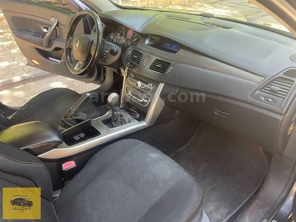 ULUÇAY AUTO DAN 2011 MODEL LATITUDE 1.5 DCİ EXPPRESSİON