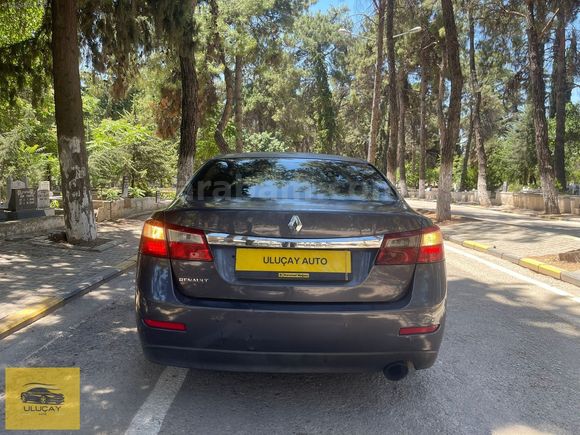 ULUÇAY AUTO DAN 2011 MODEL LATITUDE 1.5 DCİ EXPPRESSİON