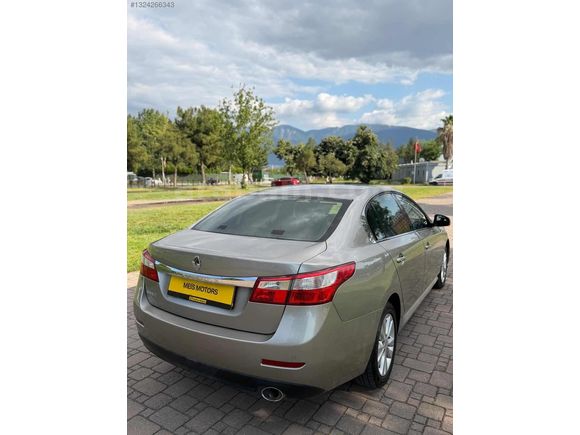 2011 MODEL 233000KM DİZEL RENAULT LATITUDE