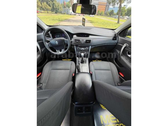 2011 MODEL 233000KM DİZEL RENAULT LATITUDE