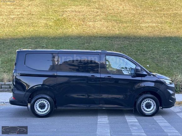 GALERİ 25'DEN 2024 MODEL FORD CUSTOM 320 S TREND FATURALI