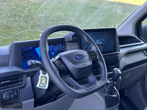 GALERİ 25'DEN 2024 MODEL FORD CUSTOM 320 S TREND FATURALI