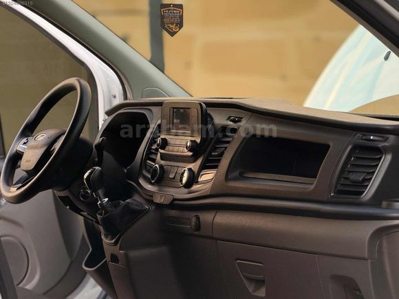 TRANSİT CUSTOM 70 binde CAMLI VAN HATASIZ