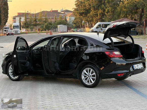 2017 ÇIKIŞLI RENAULT MEGANE TOUCH 1.2 Tce (130 HP) OTOMATİK