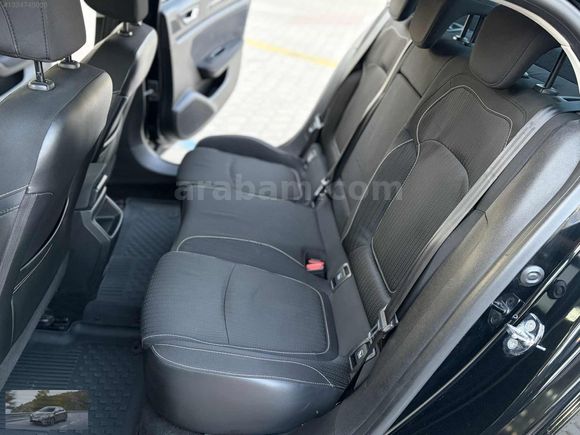 2017 ÇIKIŞLI RENAULT MEGANE TOUCH 1.2 Tce (130 HP) OTOMATİK