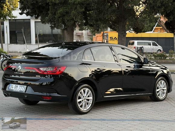 2017 ÇIKIŞLI RENAULT MEGANE TOUCH 1.2 Tce (130 HP) OTOMATİK