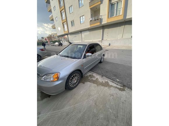 Sahibinden Honda Civic 1.6i VTEC ES 2002 Model 